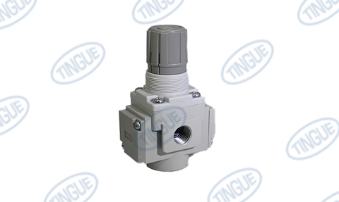 PRESSURE REGULATOR 1/4"